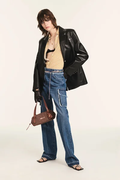 Look 13